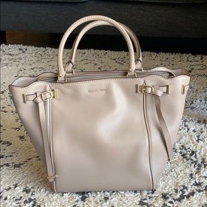 Michael Kors Shoulder Bag